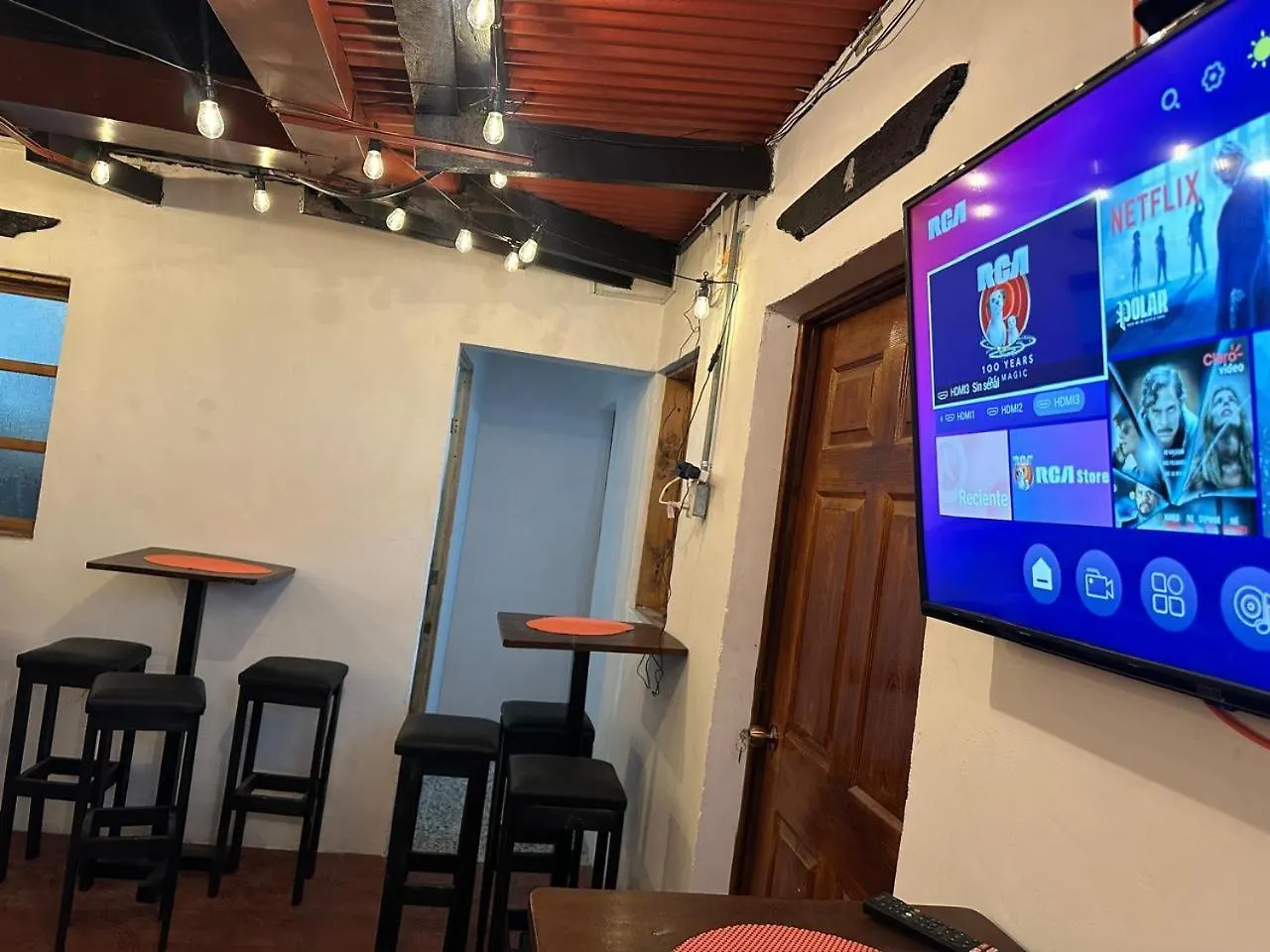 מלון אנטיגואה גואטמלה Hostal Casita Real אנטיגואה גואטמלה