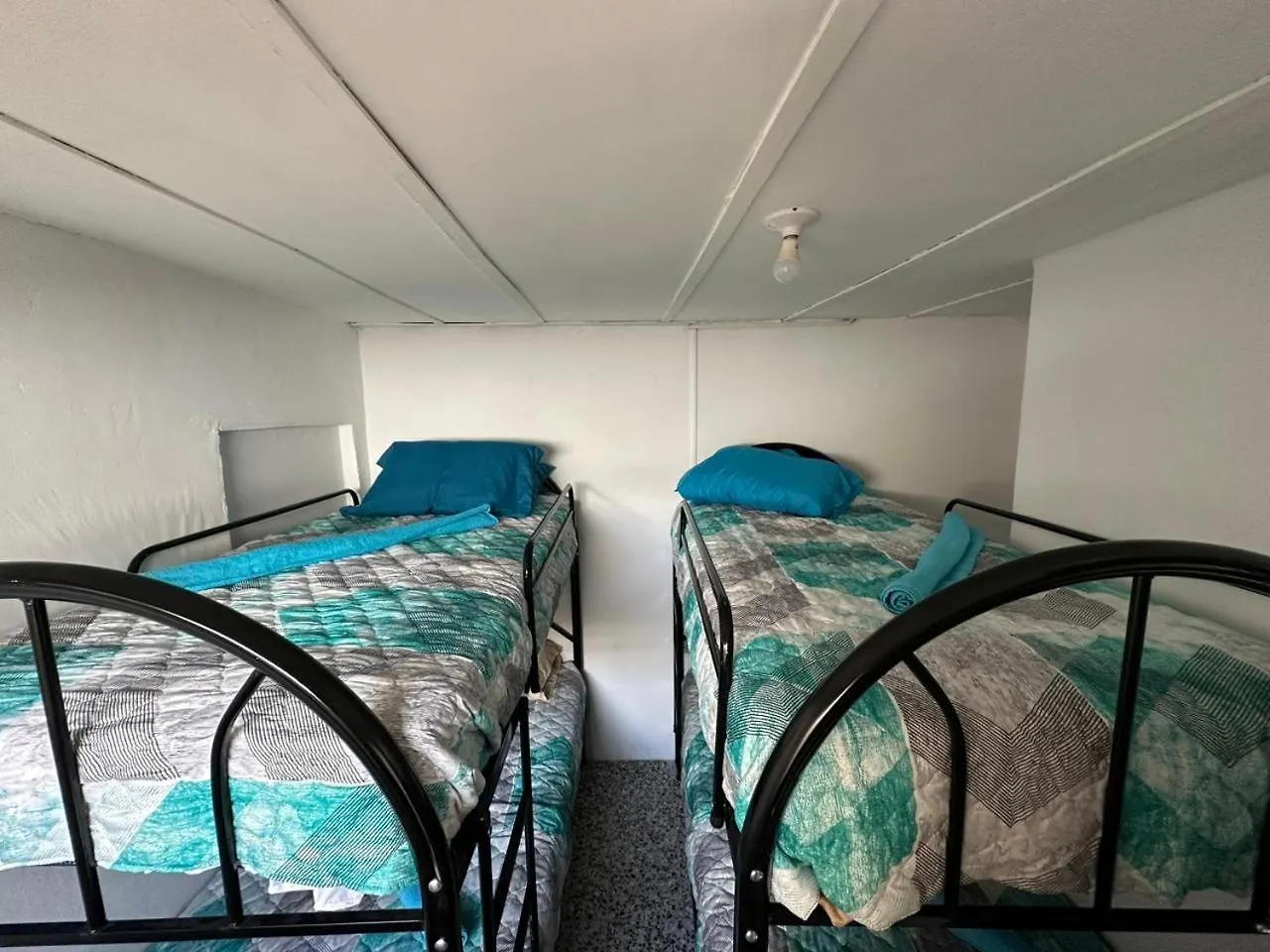 מלון אנטיגואה גואטמלה Hostal Casita Real הונדורס