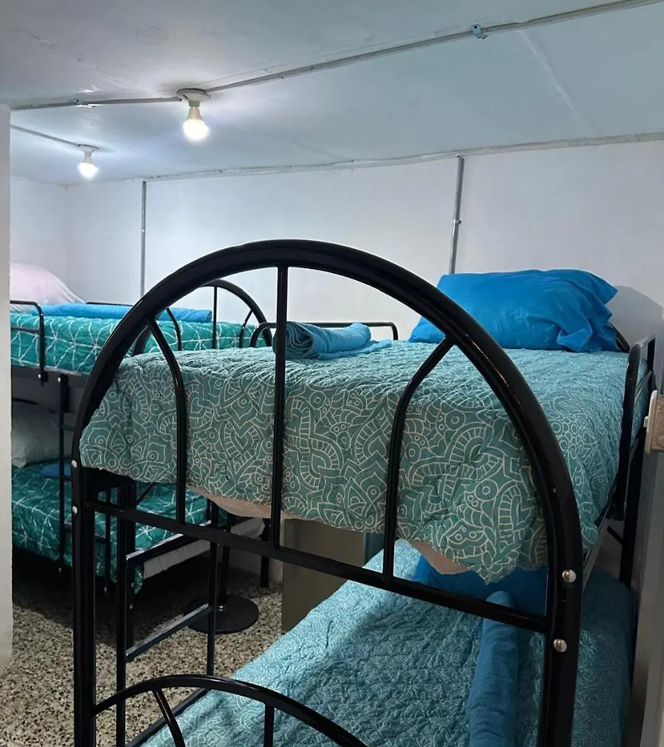 מלון אנטיגואה גואטמלה Hostal Casita Real הונדורס
